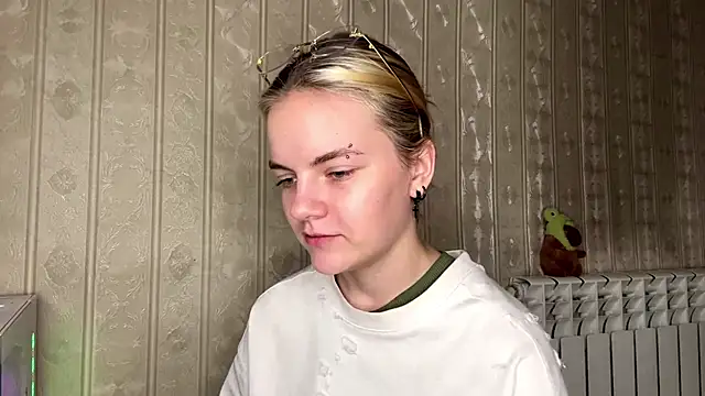 KimWarner live