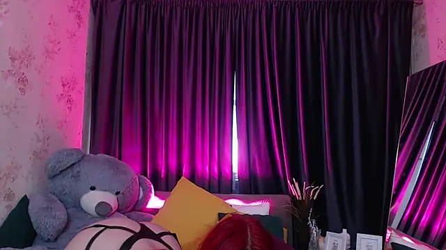 Nina_Blum_ live