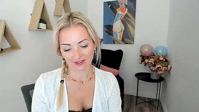 SatineDesire live