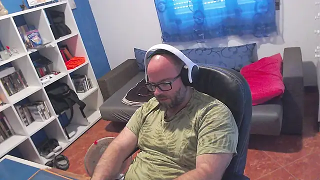 ravingr4d4 live