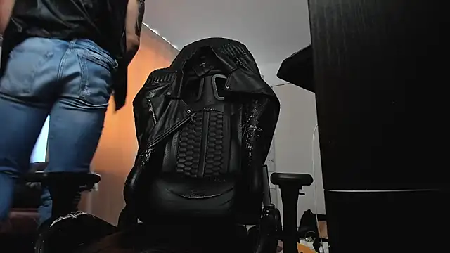 liamaesthetic live