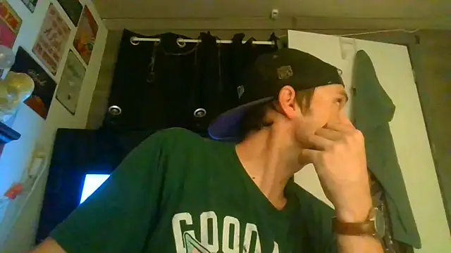 RichardW live