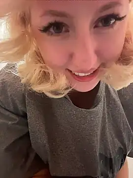 RonnieKiss live