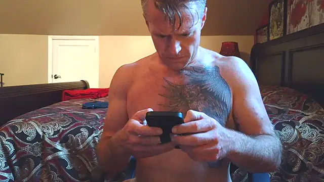 DILFiGuess1 live