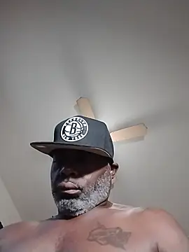 Tremainebigg live