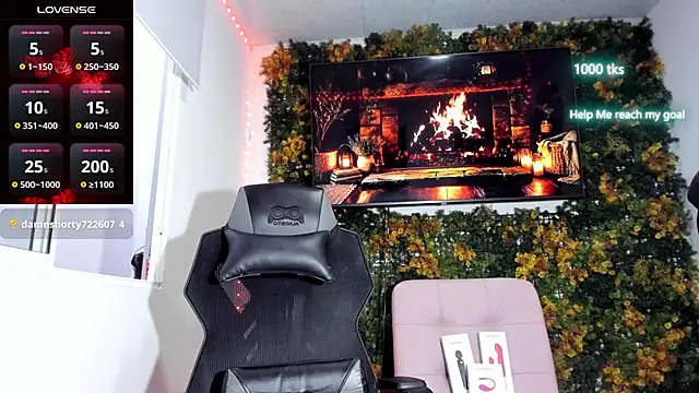 emily_palmeer live