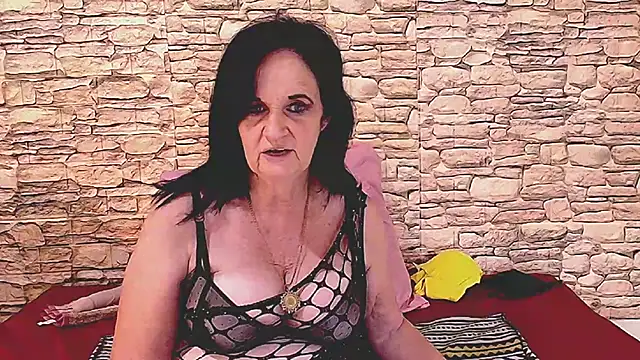 LuciousGrace live