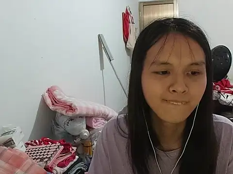 RebelAura live
