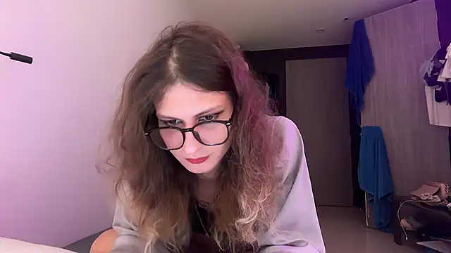 AlicePinkhead live