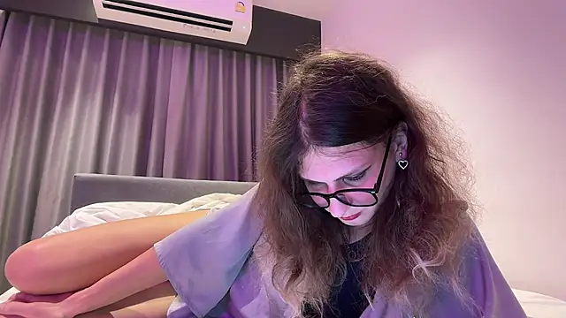 AlicePinkhead live