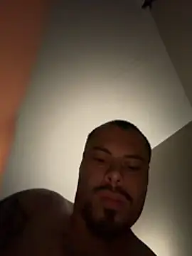 PuttieIn live