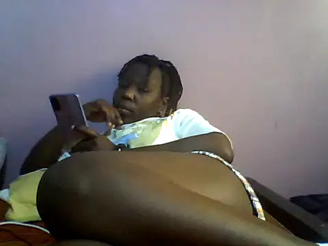 Emmashir1 live