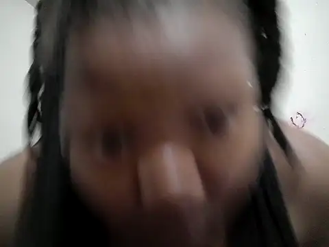 QueenAtynat live