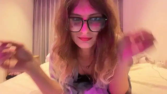 AlicePinkhead live