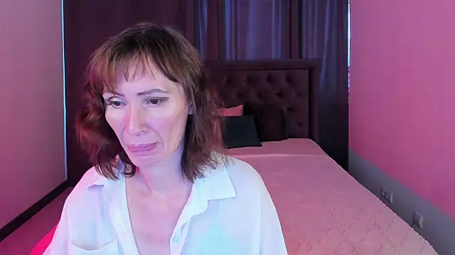 gracekellyyy live