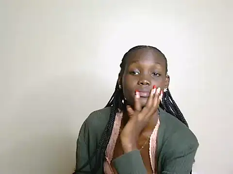 petite_emerald profile