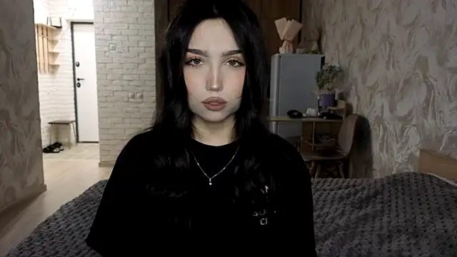 Qwami_Amie live