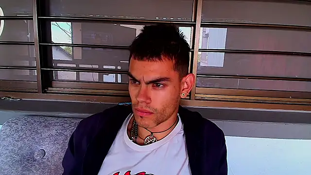 Lycan__ live