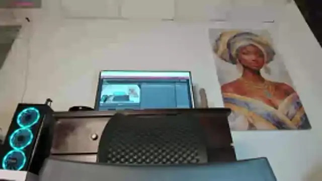 nickytabitch live