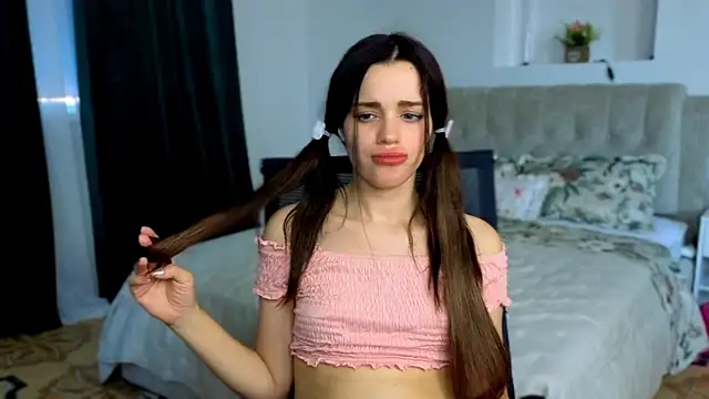 Little_cuti1e live