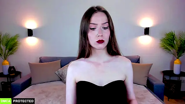TheWoman__ live