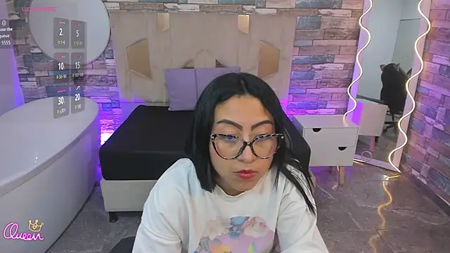 Amhira_Tay live