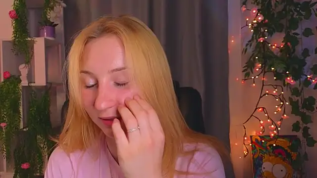 RosalieHandley live