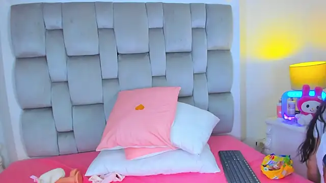 dolly_kitter live