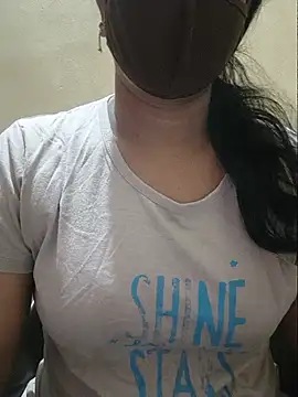 Latha_lovely live