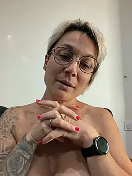 marinellaaX live