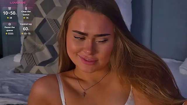 MonicaWestt live