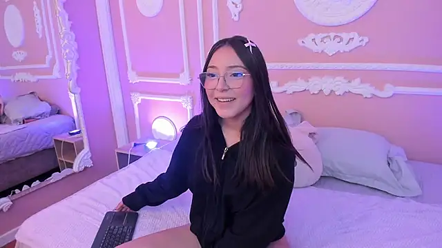 NinaSinclair live