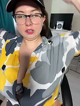 DienkaGreen live