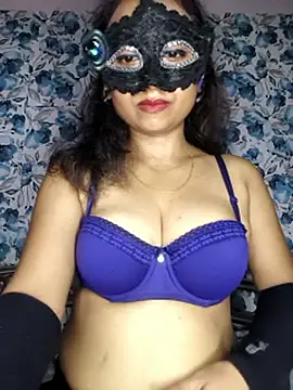 _DesigirlRoshni live
