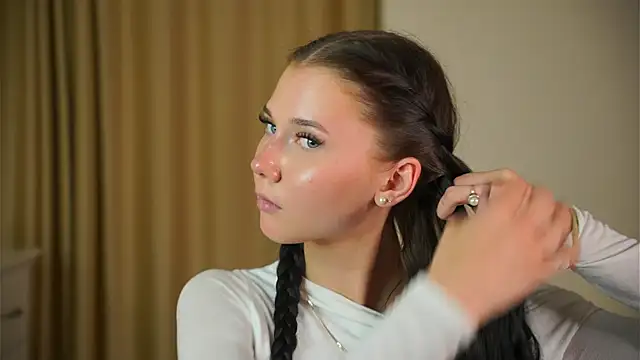 CythiaKaluzny live