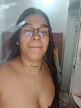 MamiRica25 live
