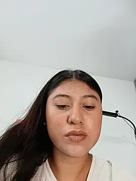 cloy_baby__ live
