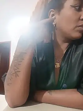 ELLA_KELLY live