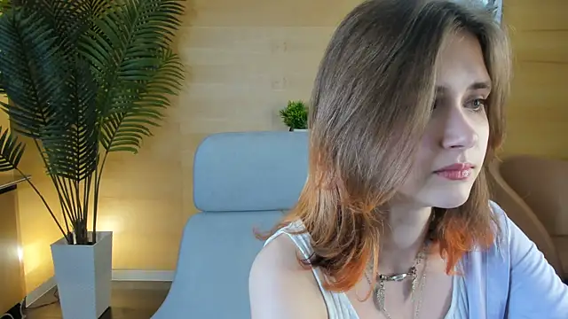 NidaSween live
