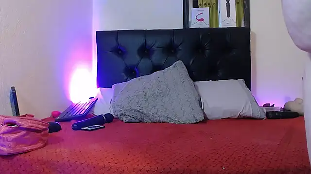 KrystalAdams live