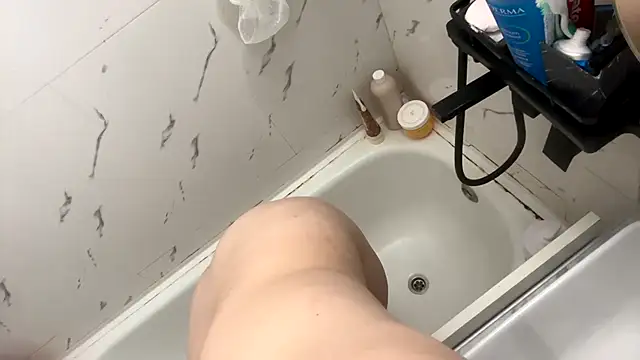 BellaKiss_ live
