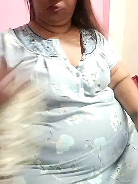 Ravina_patil1 live