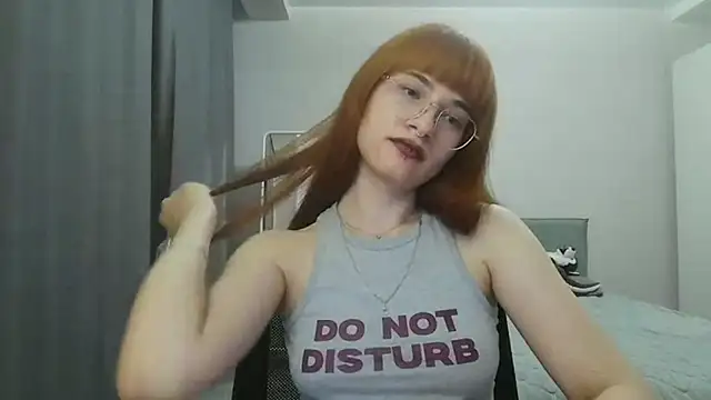 NeeCarfave live
