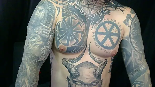 devilWithTats live