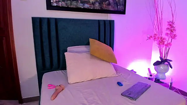 PenelopeCruzz_ live
