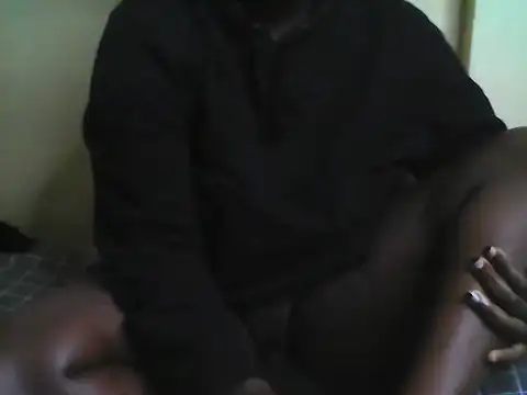 Bigass_sexyboobs live