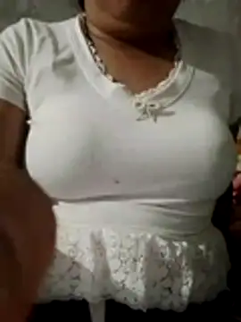 Moon_squirtt live