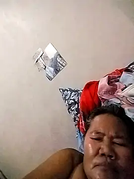Hotsexymomcams4u live