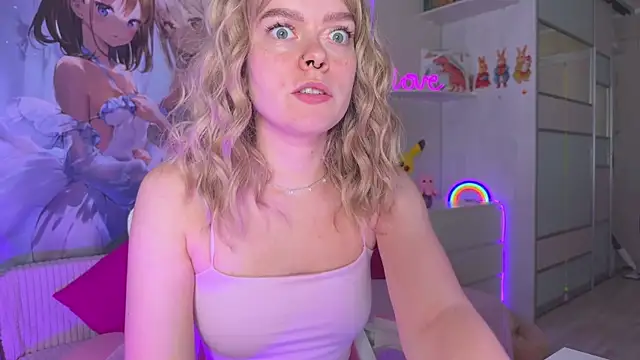 CheekySashaCharm live