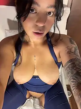 Naiara_sex live
